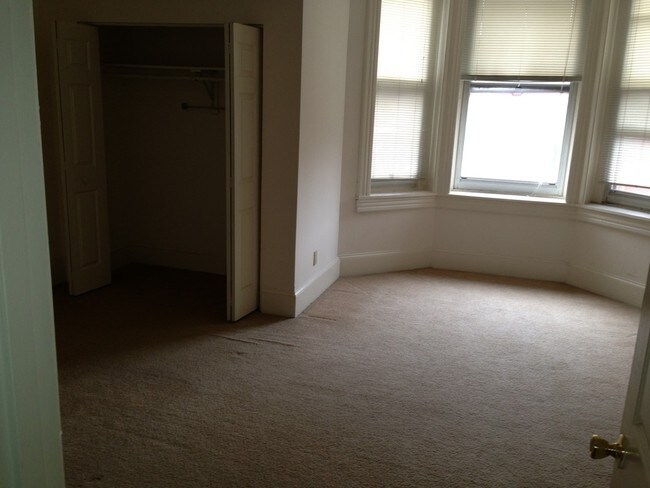  - 110 E Preston St