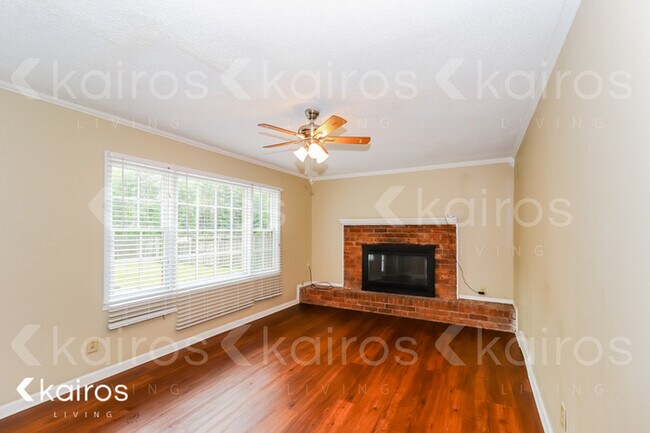 Building Photo - 5824 Tam Oshanter Ave