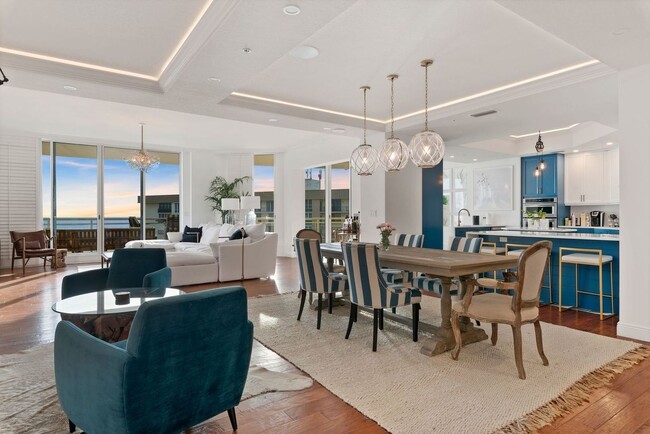 Building Photo - Ultimate Furnished Luxury Rental at the Be...