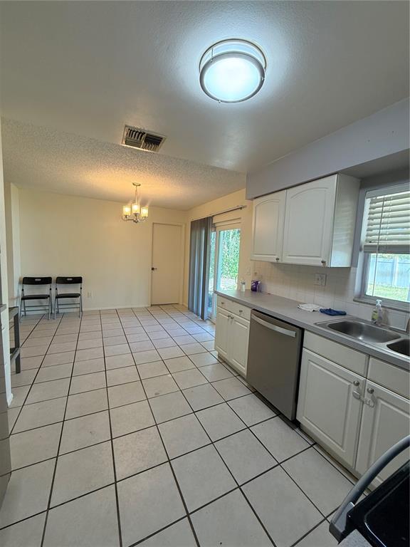 Building Photo - 600 6th Ave SE