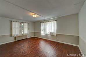 Building Photo - 259 Woodbine Ave