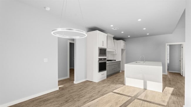 Building Photo - 17857 Salem Rd