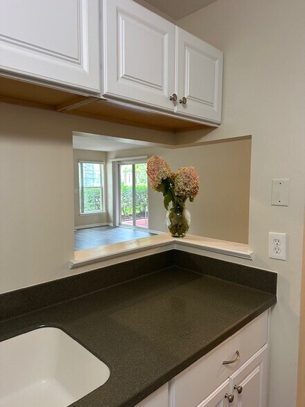 Building Photo - 56396 Chesapeake Trl