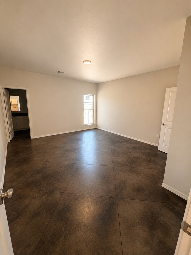 Building Photo - 10301 Stone Meadow Dr