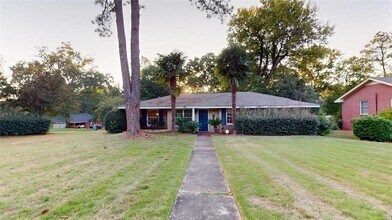 Building Photo - 3401 Prince George Dr