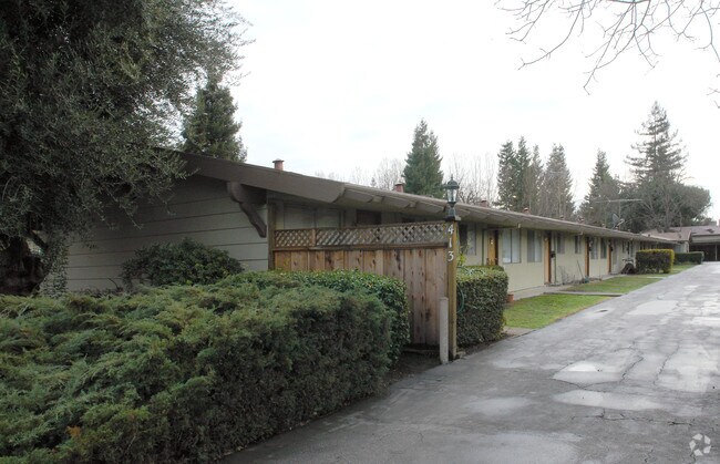 Building Photo - 413-415 N Rengstorff Ave