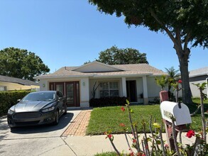 Building Photo - 4 bedroom with bonus room near MacDill