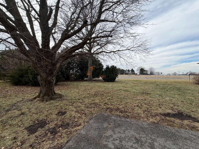 Building Photo - 13403 223rd Ave