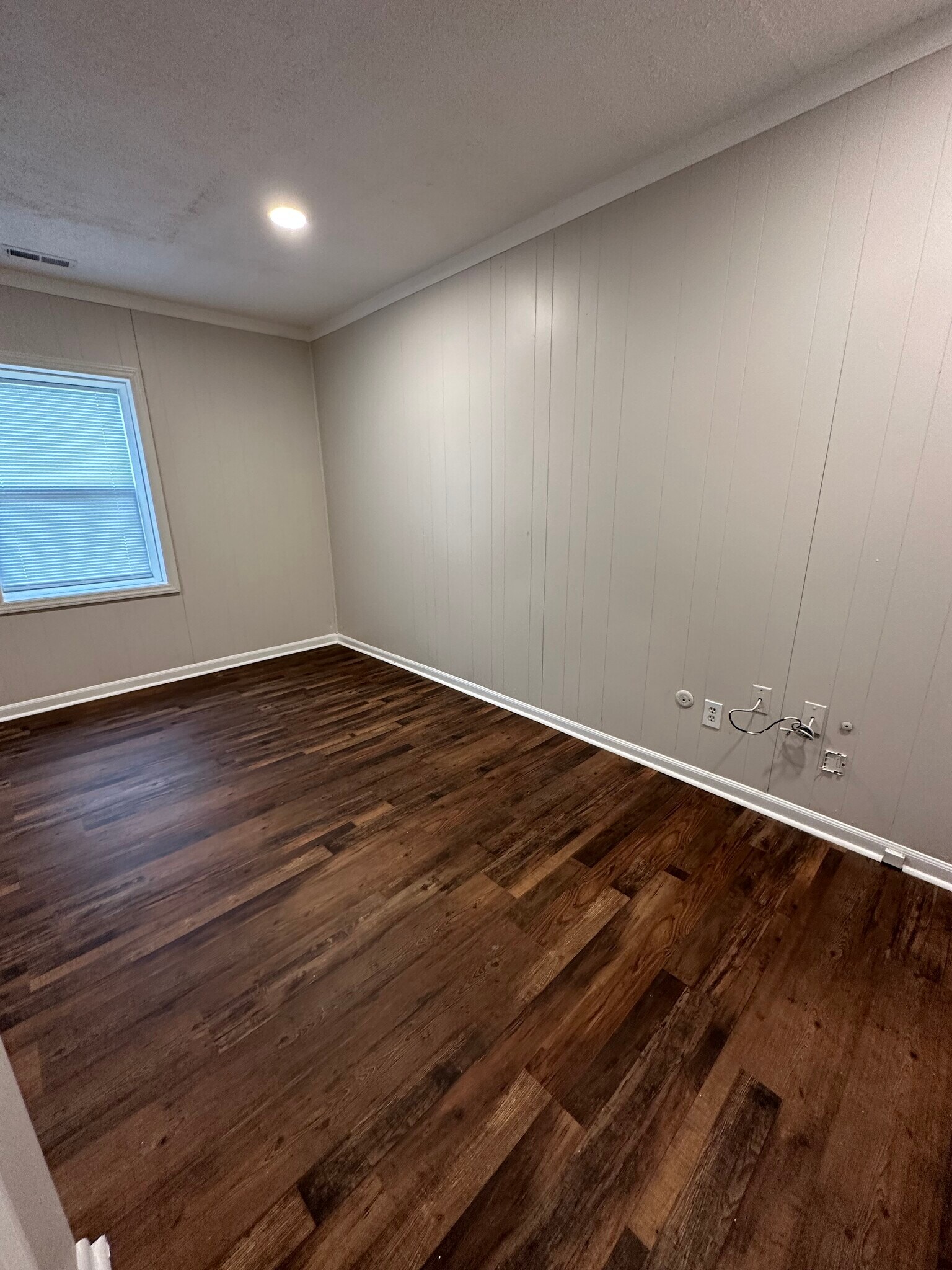 Building Photo - 8101 Shibler Dr