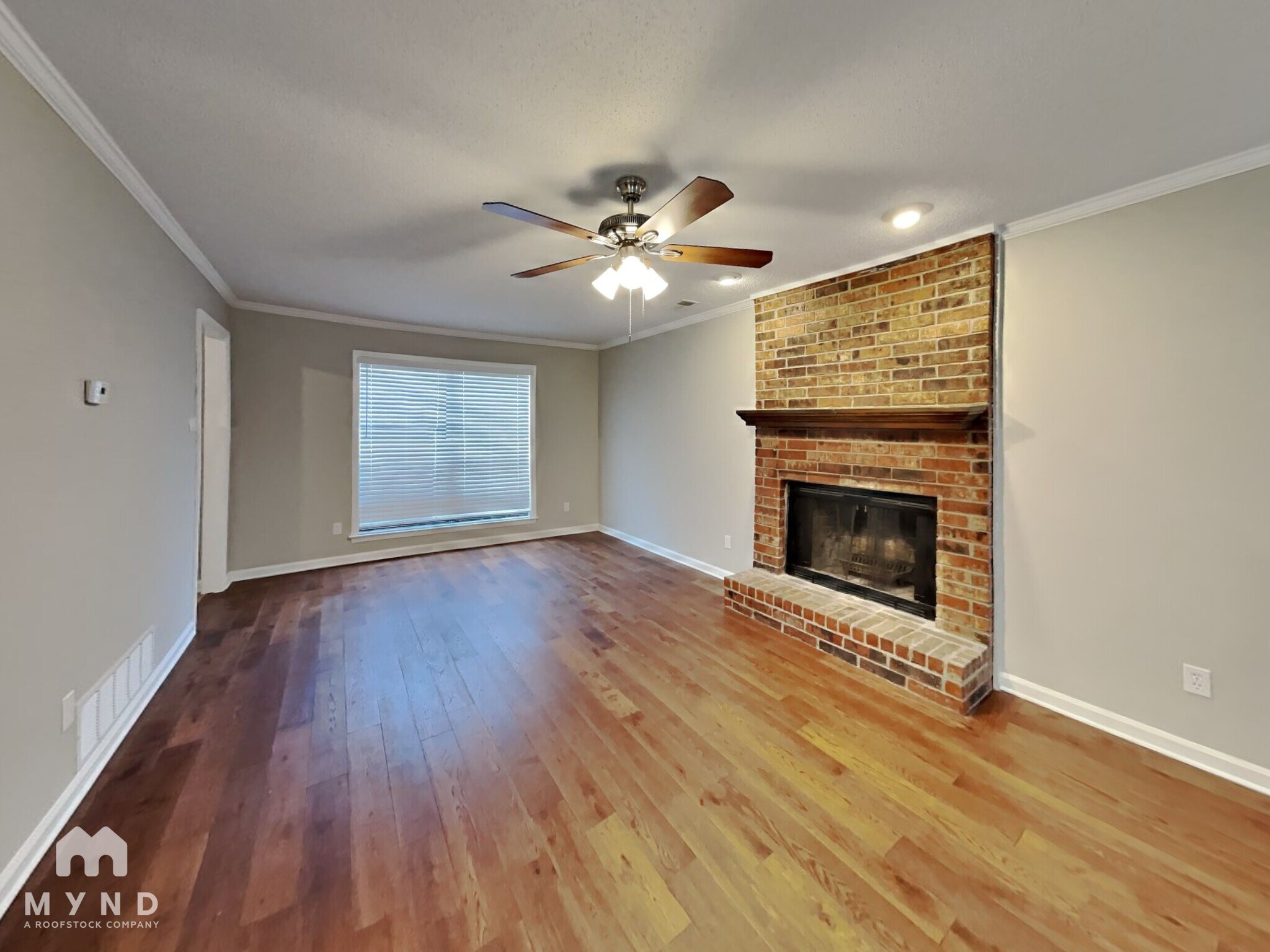 Building Photo - 2433 Dove Glen Cove