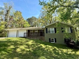 Building Photo - 1604 Roberts Dr SE