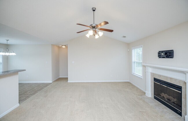 Building Photo - 272 High Meadows Cir