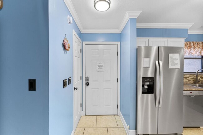 Building Photo - 135 Grande Island Blvd