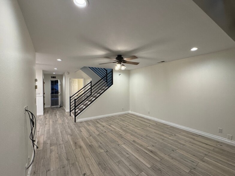 Building Photo - 2620 Elden Ave