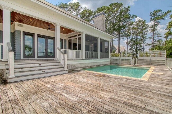 Building Photo - 4 Bedroom 4.5 Bath Home in Dunes West - Mt...