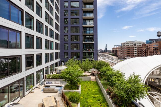 Building Photo - The Coloradan