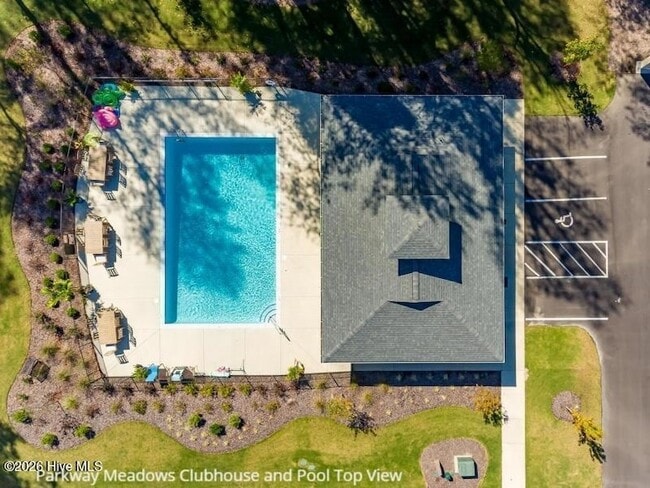 Building Photo - 587 Foothills St