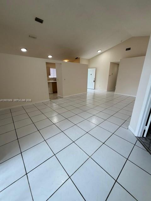 Building Photo - 1034 W Jasmine Ln