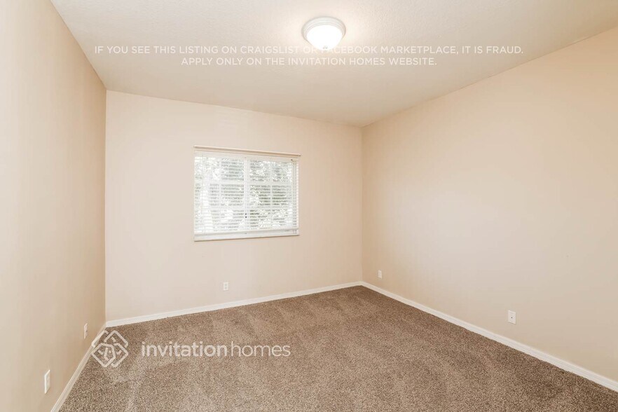 Building Photo - 8739 S San Andros
