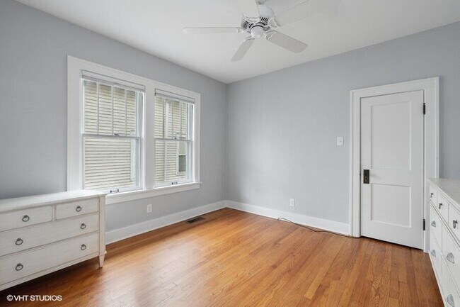 Building Photo - 1021 Morrison Ave