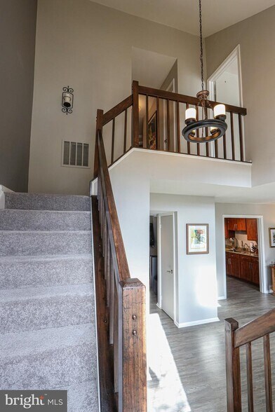 Building Photo - 1063 Nicklaus Ct