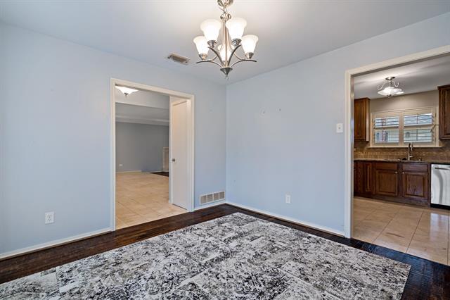 Building Photo - 10141 Fieldfare Ct