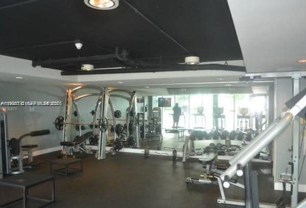 Building Photo - 1871 NW S River Dr