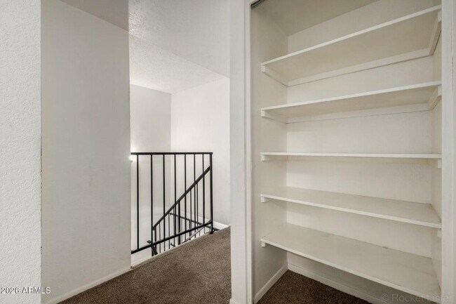 Building Photo - 3109 W Harmont Dr