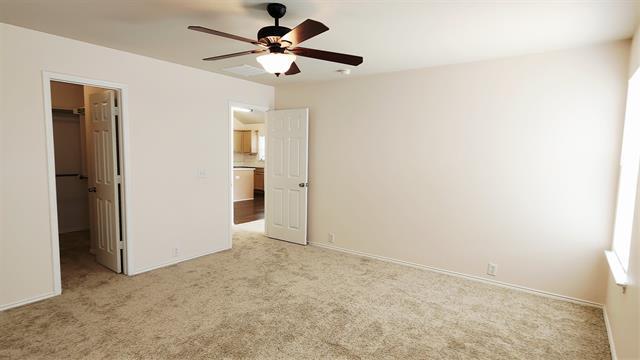 Building Photo - 3003 Elderberry Dr