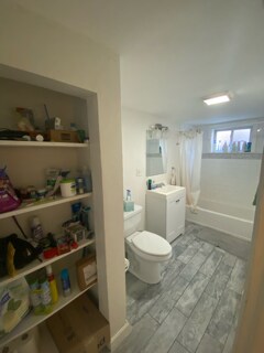 Building Photo - 67 Chiswick Rd