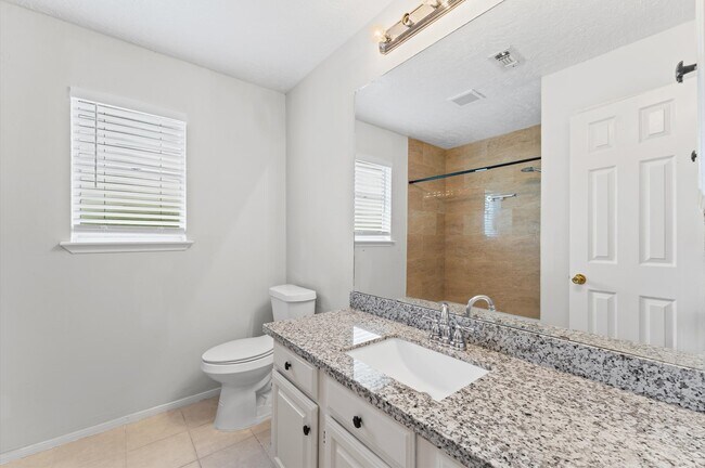 Building Photo - 3202 Kempwood Dr