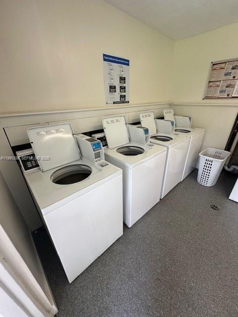 Building Photo - 10776 N Kendall Dr