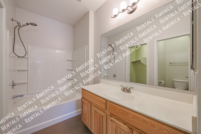 Building Photo - 15029 W Wethersfield Rd