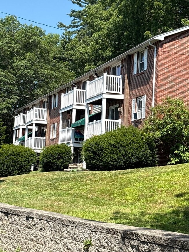 Interior Photo - High Ridge Apartments