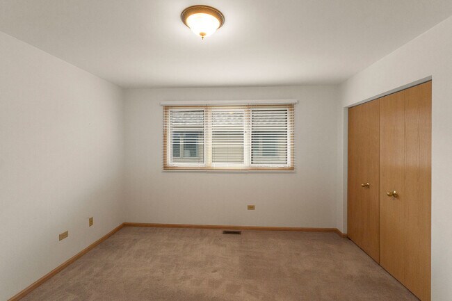 Building Photo - 9147 Boardwalk Terrace
