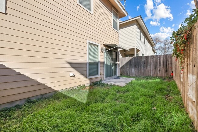 Building Photo - 6223 W Jolie Ct