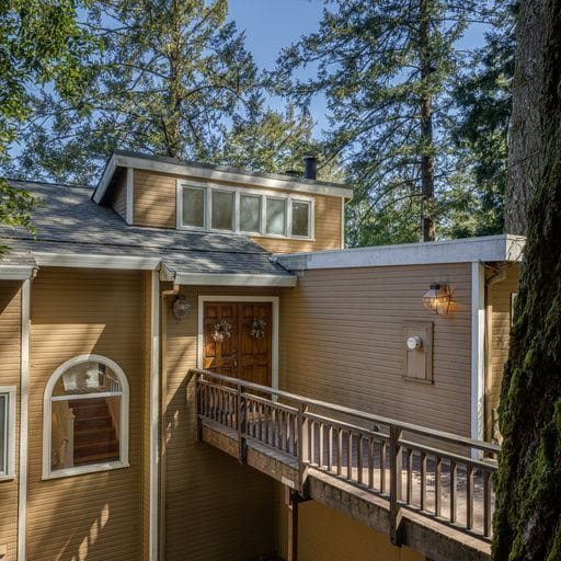 Building Photo - 25 Fir Ave