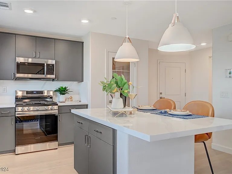 Building Photo - 915 Cadence Vw Wy