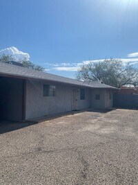 Building Photo - Sparkman Triplex