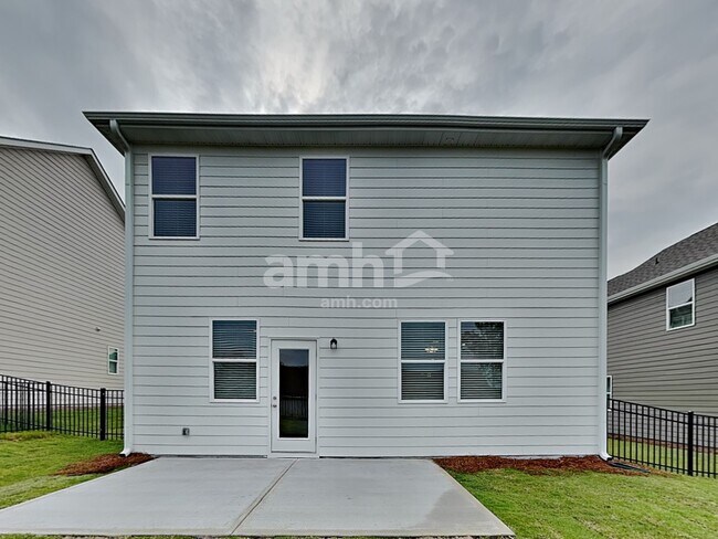 Building Photo - 1036 Highland Walk