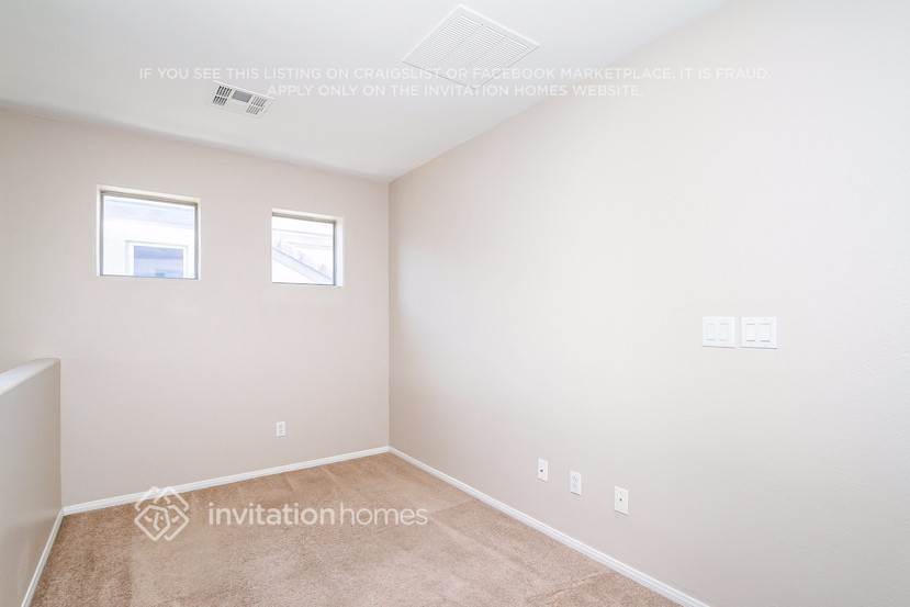 Building Photo - 727 Piercey Ct
