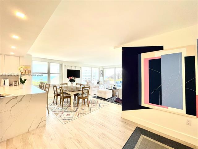 Building Photo - 155 Ocean Lane Dr