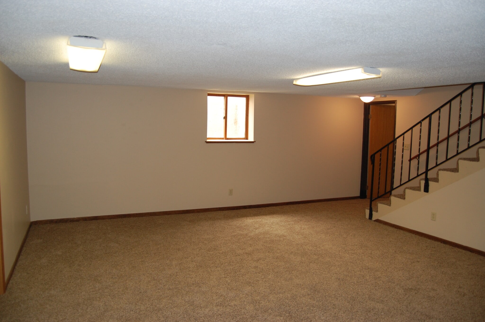 Rec room in lower level - 4945 Walker Ave