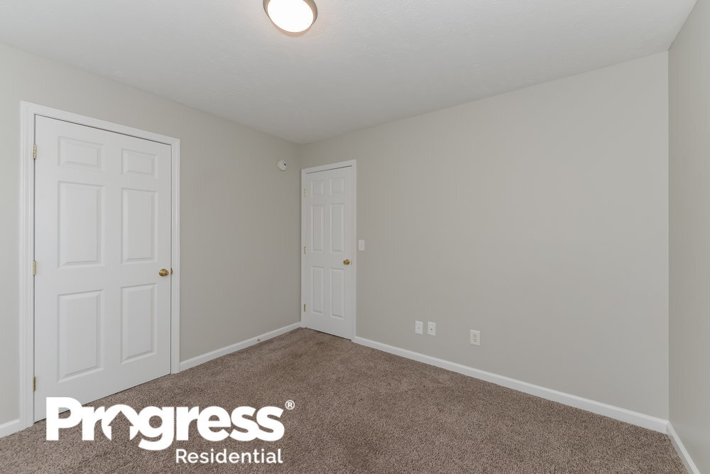 Building Photo - 127 Mary Joe Martin Dr