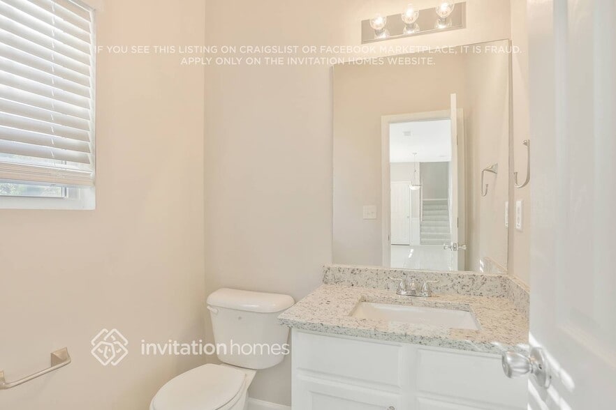 Building Photo - 408 Bell Flower Trail