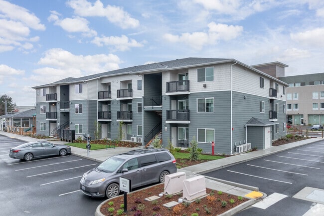 Walnut Trail - Walnut Trail Apartments