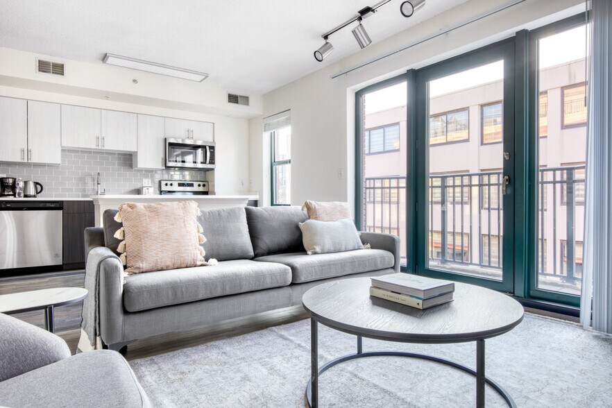 Primary Photo - 1301 M St NW