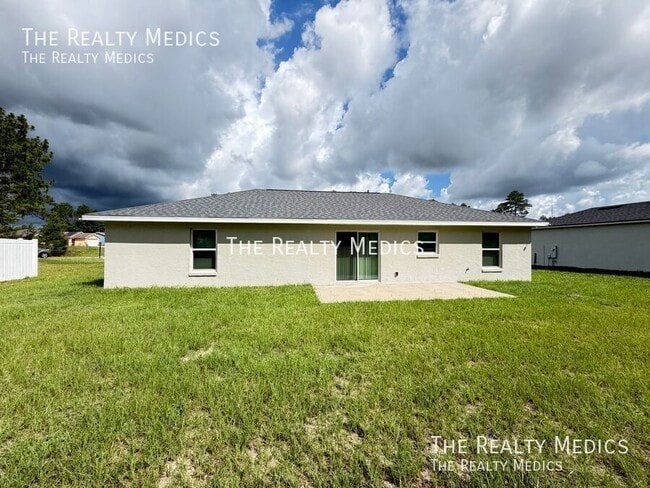 Building Photo - 4781 SW 166th Ln