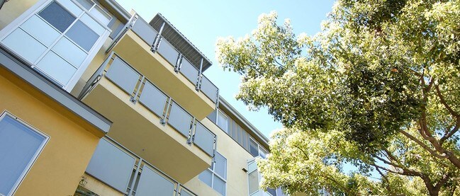 Building Photo - PR SM Livorno LLC