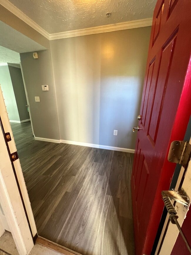 Building Photo - 3310 Harbour Pointe Pl